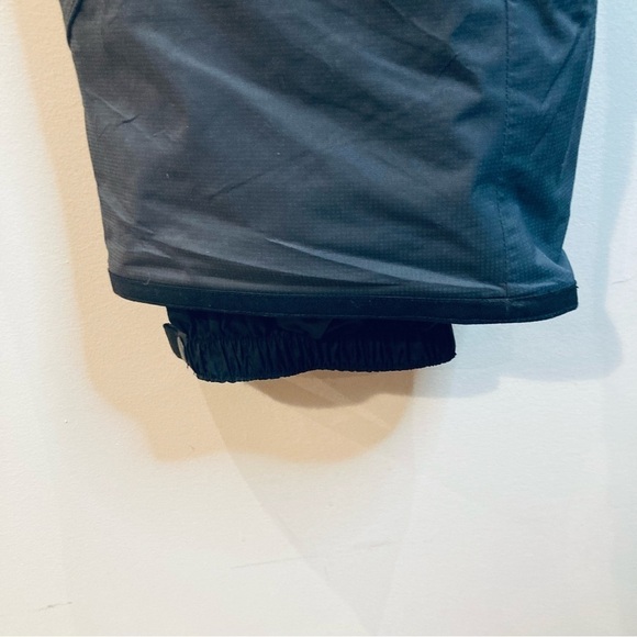 COLUMBIA Sz M Titanium Many Pockets Magnetic and Zipper Closure Snow Ski Pants - Picture 4 of 15